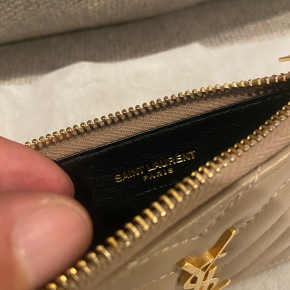 YSL Yves Saint Laurent Cassandre Quilted Card Holder Taupe - Picture 10 of 11